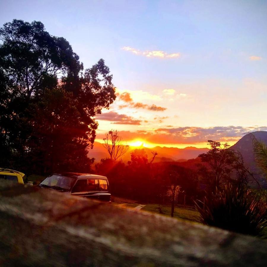 Chale Refugio Da Pedra Sp Villa Сао Бенто до Сапукай Екстериор снимка