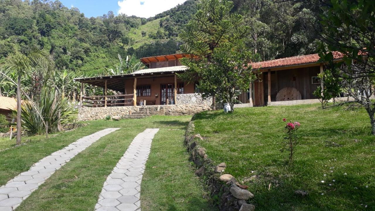 Chale Refugio Da Pedra Sp Villa Сао Бенто до Сапукай Екстериор снимка